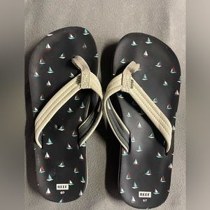 Reef flip flops size 6/7